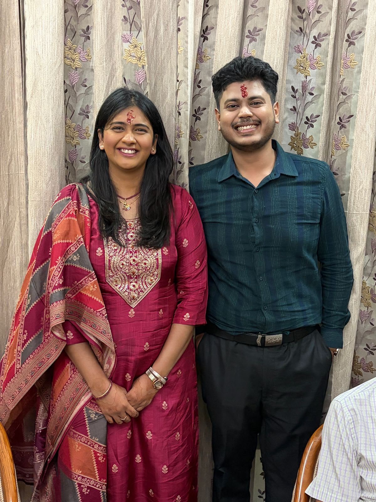 Ayush and Rajavi with sindoor on their foreheads